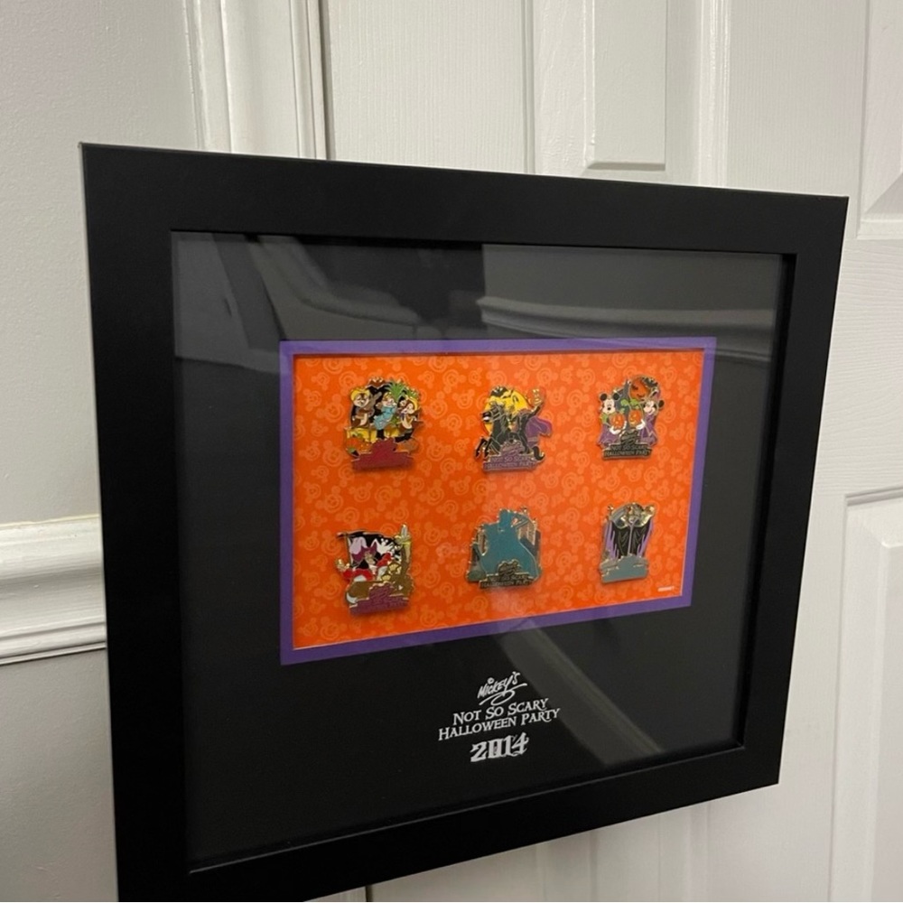 2014 Mickeys not so scary Halloween party limited pins